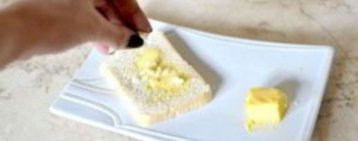 Шаг 2: тостов с чесноком