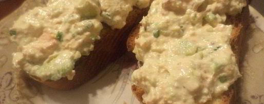 Шаг 3: тостов с лососем, авокадо и дижонской горчицей