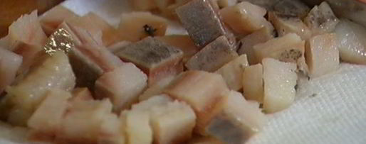 Шаг 5: тостов с сельдью, яйцом и тархунным майонезом