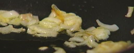 Шаг 1: тостов с цукини, сыром и луком