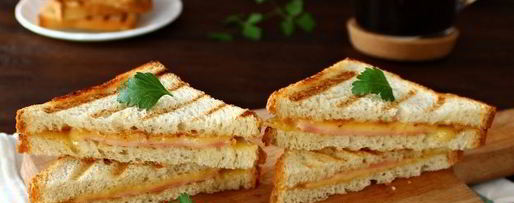 Шаг 8: тостов с ветчиной и сыром