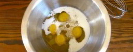 Шаг 1: простой яичницы болтунья