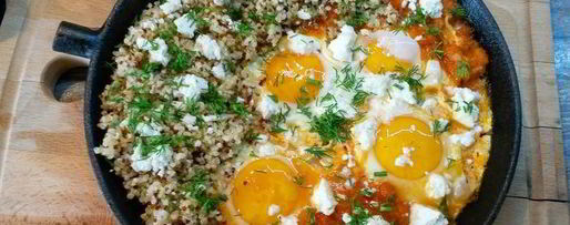 Шаг 6: шакшуки с киноа и брынзой