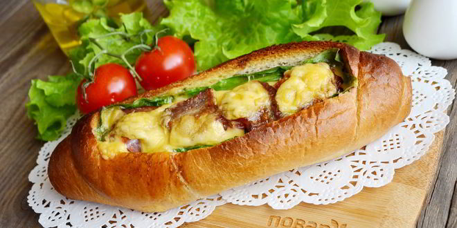 Рецепт сказочной булки с яичницей внутри