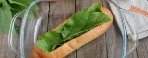 Шаг 2: сказочной булки с яичницей внутри