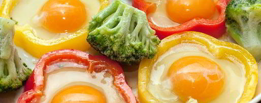 Шаг 3: яичницы глазунья в перце