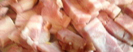 Шаг 2: яичницы и запеченный картофель с беконом и ароматными травами