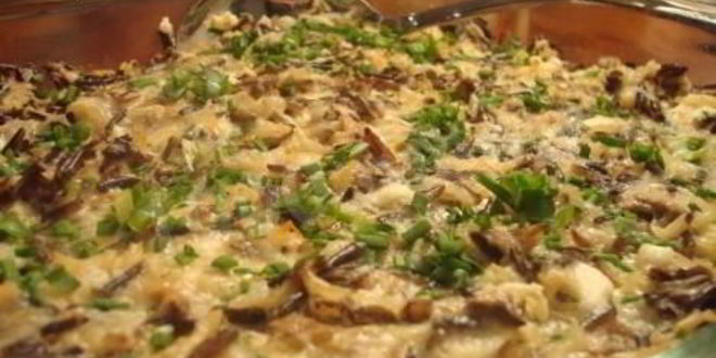 Рецепт яичницы с диким рисом и грибами