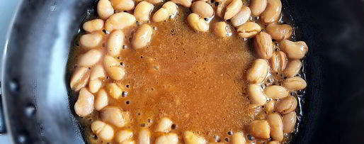 Шаг 2: яичницы с фасолью