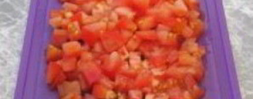 Шаг 3: яичницы с помидорами и ветчиной