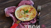 Рецепт Яичницы с помидорами и зеленым горошком