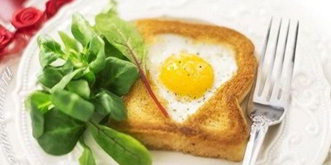 Рецепт яичницы в хлебе