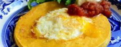 Шаг 5: яичница в тортилье