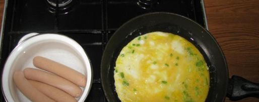 Шаг 2: завтрака на двоих яичница сердечком