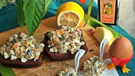 Рецепт Закуски Скумбрия с яйцом