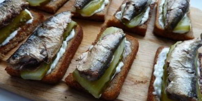 Рецепт закуски со шпротами