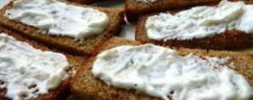 Шаг 2: закуски со шпротами