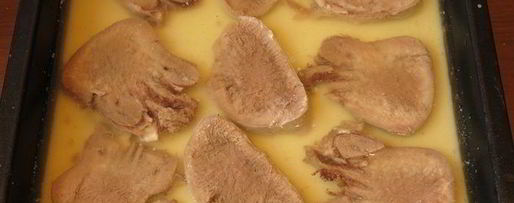 Шаг 9: слоеного заливного из языка петушок