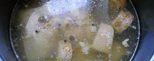 Шаг 3: заливного из курицы со свининой в мультиварке