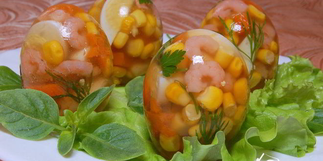 Рецепт заливного яйца фаберже с креветками