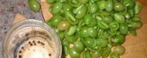 Шаг 1: зеленых помидоров соленых