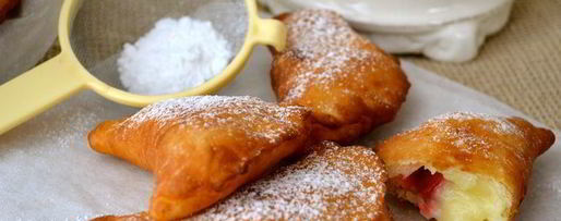 Шаг 5: жареных полумесяцев с клубникой