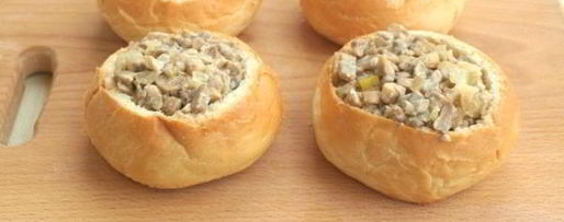 Шаг 4: жульена из шампиньонов в булочке