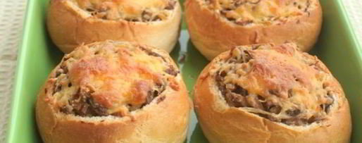 Шаг 6: жульена из шампиньонов в булочке