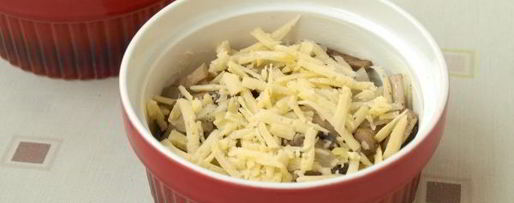 Шаг 7: жульена с грибами и сыром