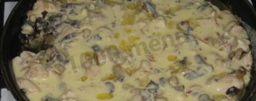 Шаг 4: жульена с курицей и грибами на сковороде