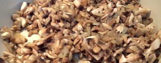 Шаг 1: жульена с курицей и грибами