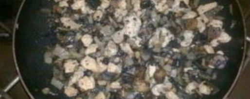 Шаг 3: жульена в горшочках с картошкой