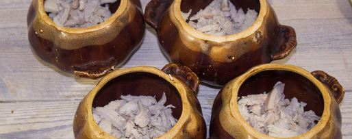 Шаг 15: жульена в горшочке с курицей и грибами