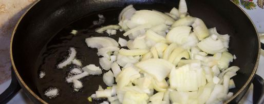 Шаг 5: жульена в горшочке с курицей и грибами