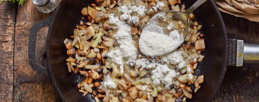 Шаг 3: жульена в картошке