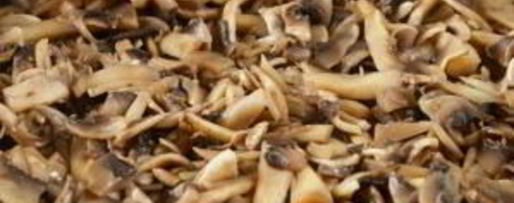 Шаг 3: жульена в съедобных кокотницах