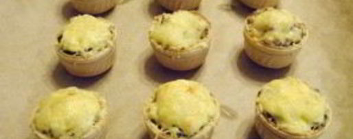 Шаг 7: жульена в тарталетках с грибами и курицей