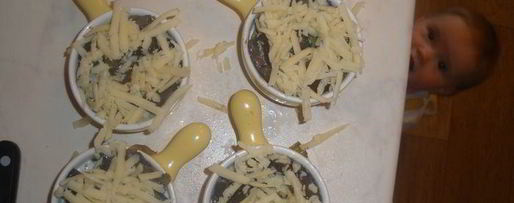 Шаг 3: жюльена с перепелиными яйцами